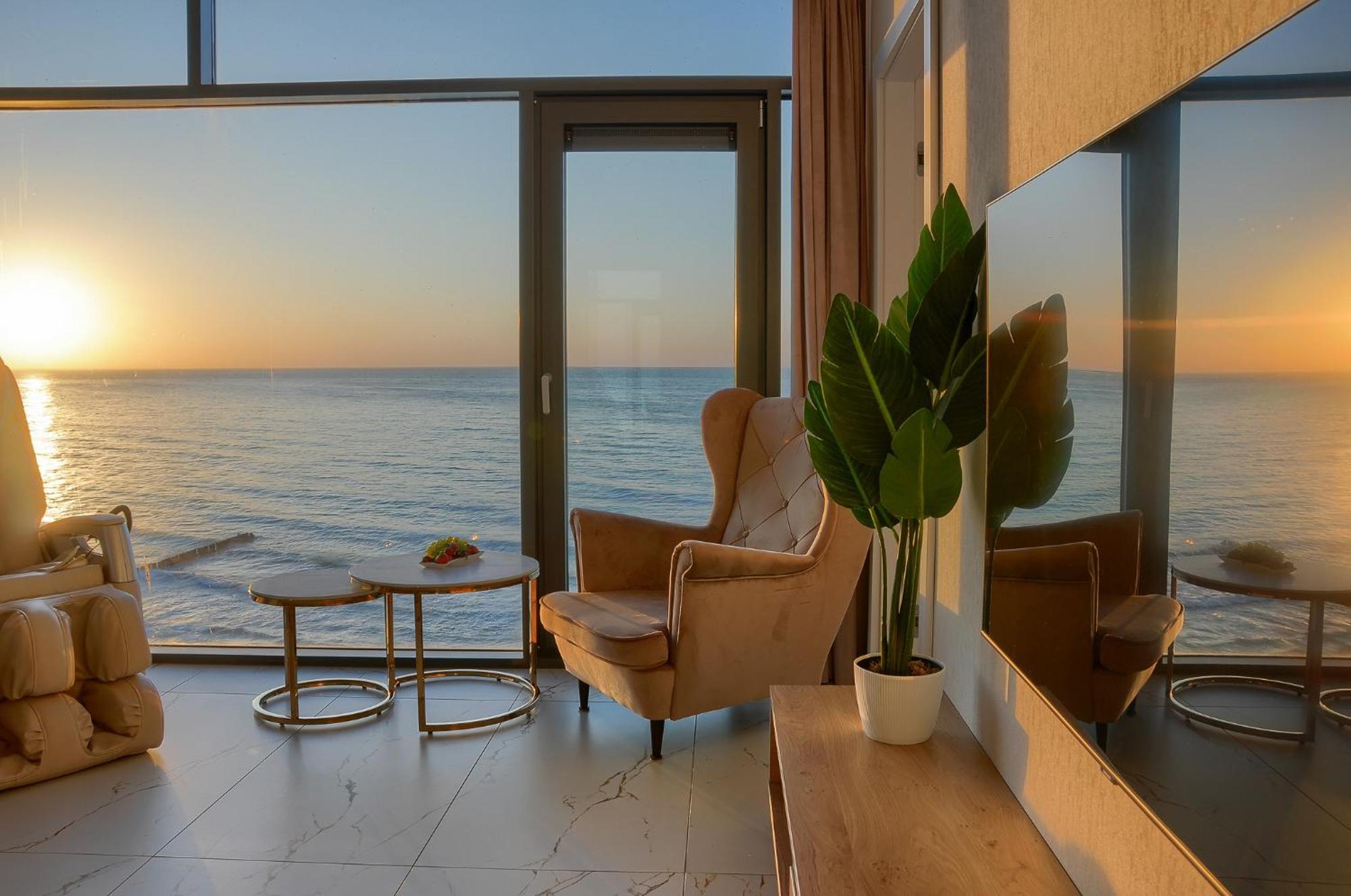 אוסטרוני מורסקי Apartament Nadmorski Luksus - Boulevard מראה חיצוני תמונה